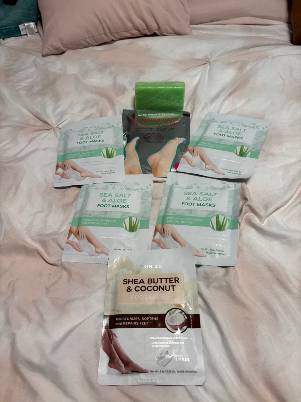 Foot exfoliation Hydrates your skin